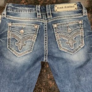 Buckle jeans